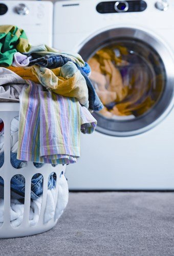 Cách diệt khuẩn cho quần áo bằng máy giặt