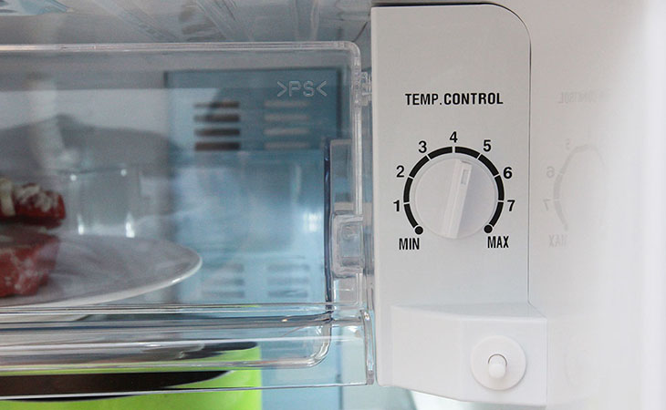 Kiểm tra nhiệt độ tủ lạnh